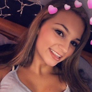 Meet your Posher, Hailey